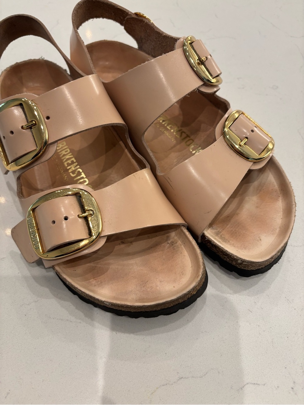 Birkenstocks 39